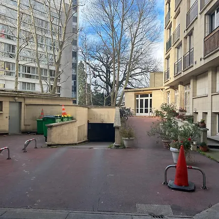 Studio Bleu 75005 *